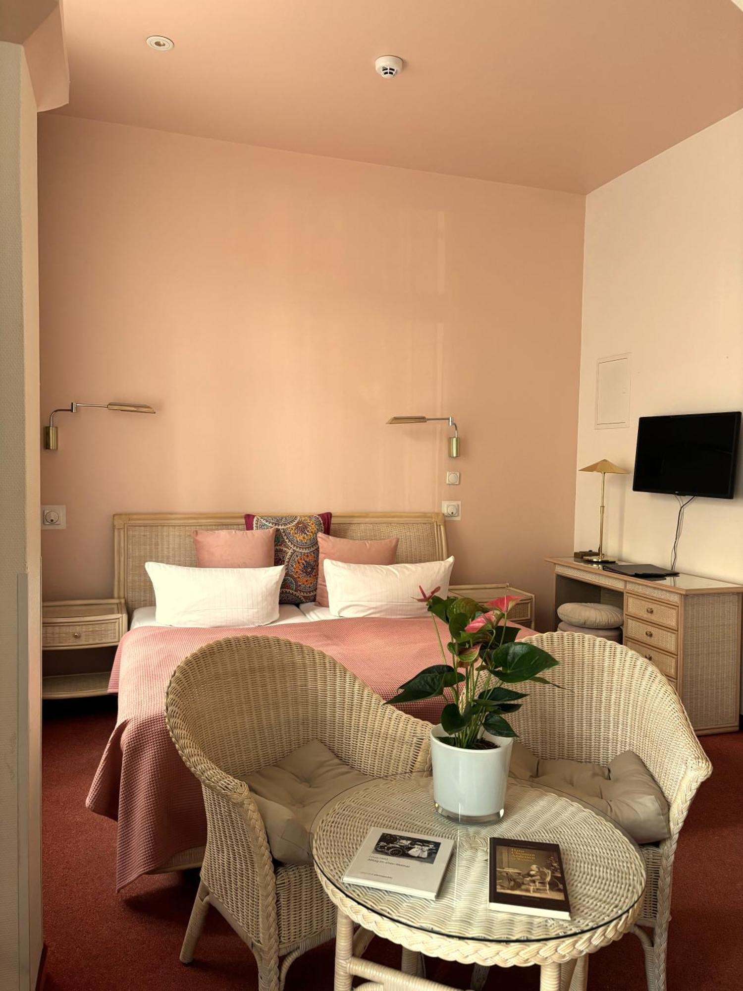 Hotel Villa Hentzel Weimar  Ngoại thất bức ảnh