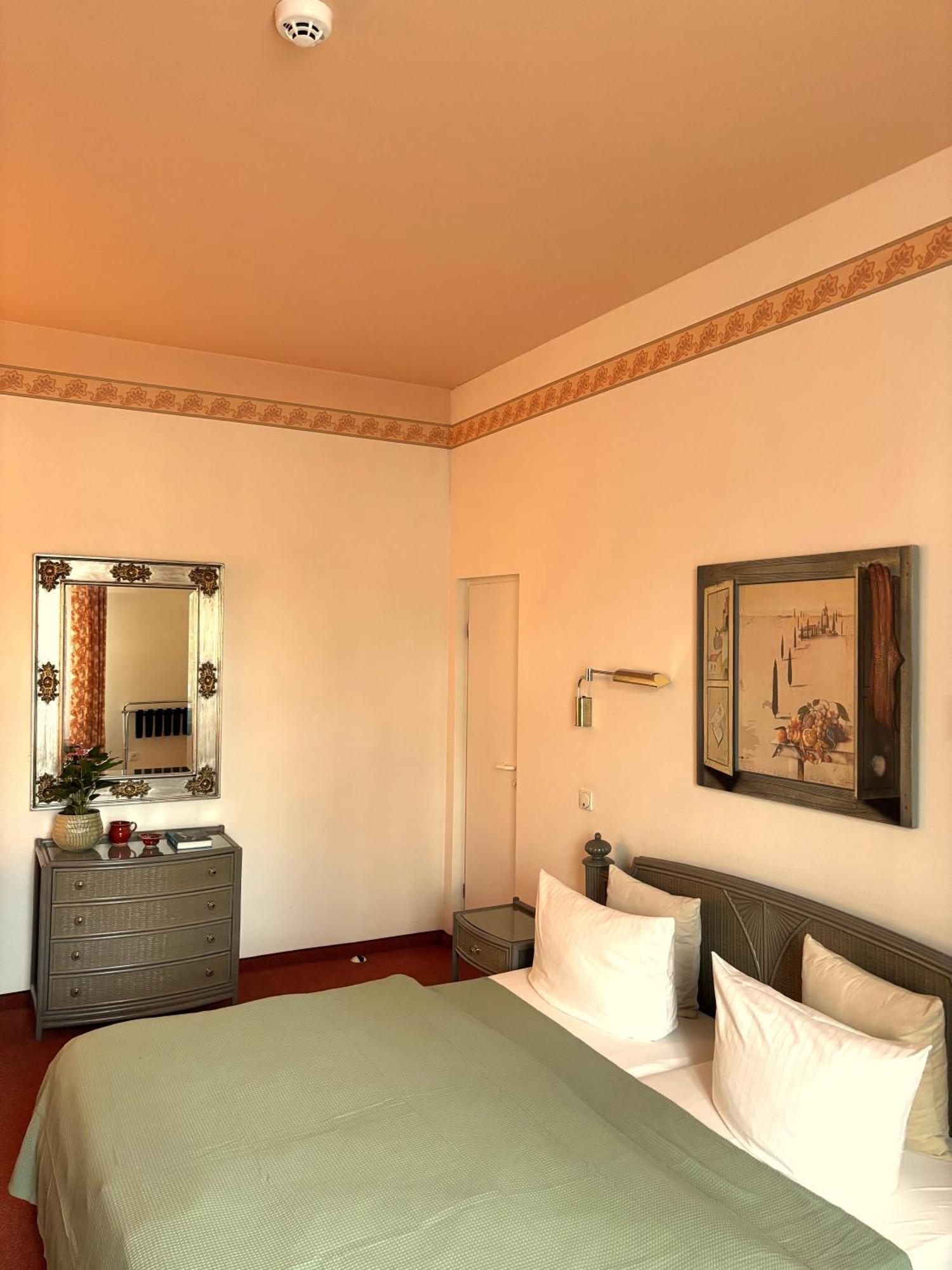 Hotel Villa Hentzel Weimar  Ngoại thất bức ảnh
